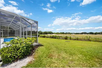 7740 Castleisland Drive, Sarasota, FL 34240 - Photo 47