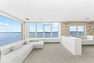 350 Golden Gate Point, Sarasota, FL 34236 - Photo 9
