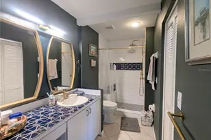 9300 Clubside Cir, Sarasota, FL 34238 - Photo 17