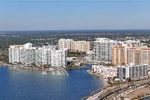750 N Tamiami Trl, Sarasota, FL 34236 - Photo 13
