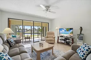 6500 Flotilla Dr, Holmes Beach, FL 34217 - Photo 15