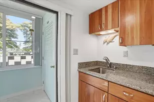 6500 Flotilla Dr, Holmes Beach, FL 34217 - Photo 27