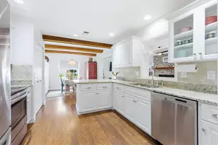 5455 Foxwood Dr, Sarasota, FL 34232 - Photo 15