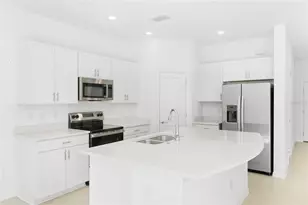 15156 Cuzcorro Ct, Nokomis, FL 34275 - Photo 3
