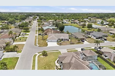 3414 46th Terrace E, Bradenton, FL 34203 - Photo 3