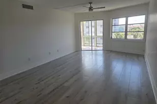 1300 N Portofino Dr, Sarasota, FL 34242 - Photo 19
