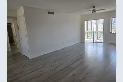 1300 N Portofino Drive #406, Sarasota, FL 34242 - Photo 17