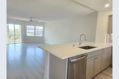 1300 N Portofino Drive #406, Sarasota, FL 34242 - Photo 9