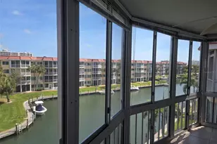 1300 N Portofino Dr, Sarasota, FL 34242 - Photo 29