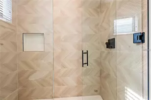 112 Maple Ave, Anna Maria, FL 34216 - Photo 27