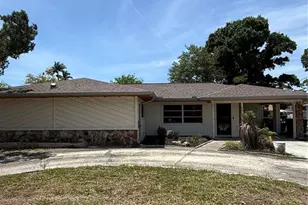 304 42nd St W, Bradenton, FL 34209 - Photo 1