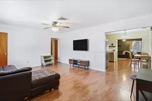 304 42nd St W, Bradenton, FL 34209 - Photo 11
