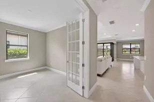 18025 Harwich Pl, Bradenton, FL 34202 - Photo 15