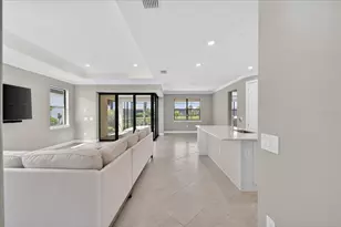 18025 Harwich Pl, Bradenton, FL 34202 - Photo 33