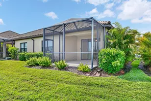 4417 Amalfi Ave, Sarasota, FL 34243 - Photo 63