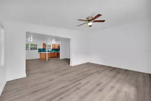 1110 Busac Ave, Jacksonville, FL 32205 - Photo 9