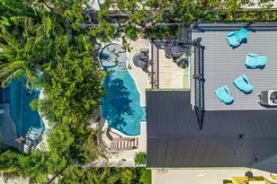 204 Coolidge Dr, Sarasota, FL 34236 - Photo 3