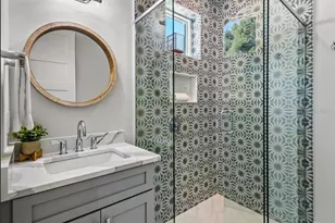 204 Coolidge Dr, Sarasota, FL 34236 - Photo 29