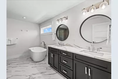204 Coolidge Drive, Sarasota, FL 34236 - Photo 19