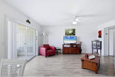 7271 W Country Club Drive N #122, Sarasota, FL 34243 - Photo 7