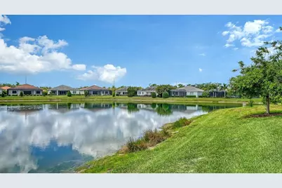 7700 Sandhill Lake Drive, Sarasota, FL 34241 - Photo 25