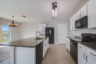4838 San Palermo Dr, Bradenton, FL 34208 - Photo 11