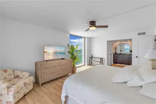 2301 Gulf of Mexico Dr, Longboat Key, FL 34228 - Photo 19