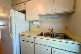 3900 Roxane Blvd, Sarasota, FL 34235 - Photo 13