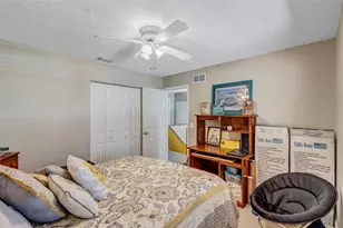 403 131st St E, Bradenton, FL 34212 - Photo 35