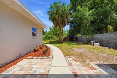 2827 22nd Street W, Bradenton, FL 34205 - Photo 27