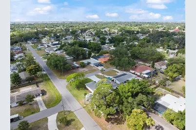 1169 Carmella Circle, Sarasota, FL 34243 - Photo 7