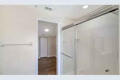 4270 Castlebridge Lane #1723, Sarasota, FL 34238 - Photo 27