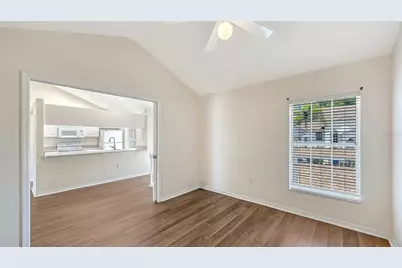 4270 Castlebridge Lane #1723, Sarasota, FL 34238 - Photo 19