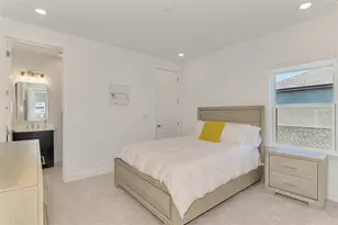 10192 Milky Way Cir, Sarasota, FL 34241 - Photo 29
