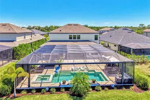 10192 Milky Way Cir, Sarasota, FL 34241 - Photo 39