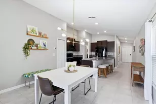 15455 Broad Brush Dr, Sun City Center, FL 33573 - Photo 9