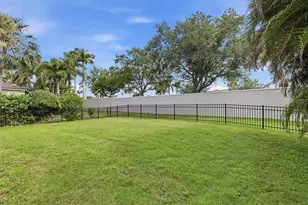 5515 Title Row Dr, Bradenton, FL 34210 - Photo 33