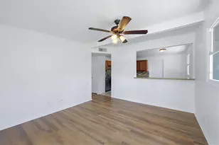 3719 Papai Dr, Sarasota, FL 34232 - Photo 7