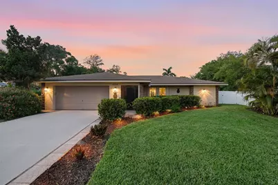 8304 12th Avenue Drive NW, Bradenton, FL 34209 - Photo 1