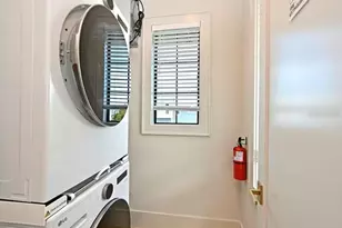 2209 Avenue B, Bradenton Beach, FL 34217 - Photo 27