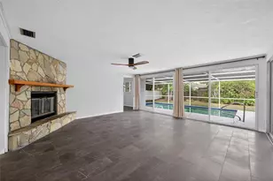 7464 Cass Cir, Sarasota, FL 34231 - Photo 13
