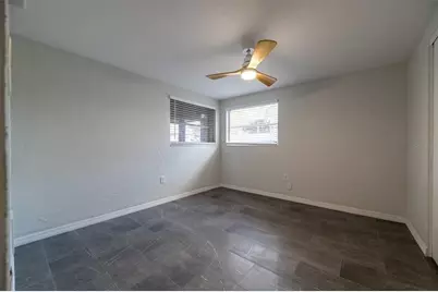 7464 Cass Circle, Sarasota, FL 34231 - Photo 25