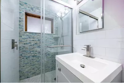 7464 Cass Circle, Sarasota, FL 34231 - Photo 23