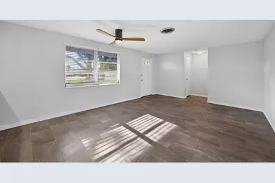 7464 Cass Circle, Sarasota, FL 34231 - Photo 5