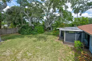 3024 Chase Cir, Sarasota, FL 34231 - Photo 29