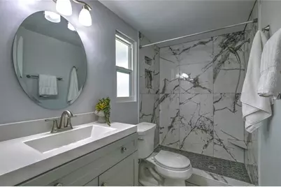 3024 Chase Circle, Sarasota, FL 34231 - Photo 9