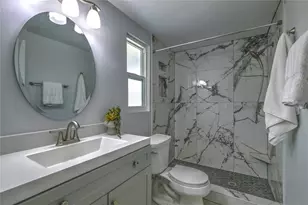 3024 Chase Cir, Sarasota, FL 34231 - Photo 9