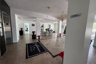 33 S Gulfstream Ave, Sarasota, FL 34236 - Photo 3