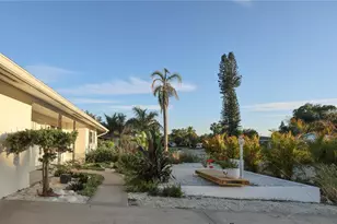 2513 Croton Ave, Sarasota, FL 34239 - Photo 3