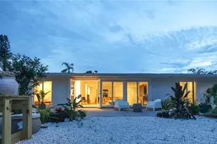 2513 Croton Ave, Sarasota, FL 34239 - Photo 3